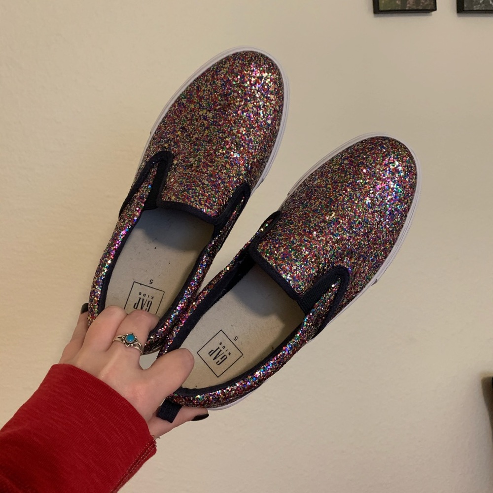Gap shoes